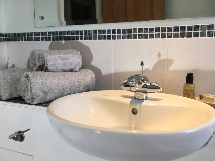 5 Charlton Mill Way B&B Chichester Pokoj fotografie